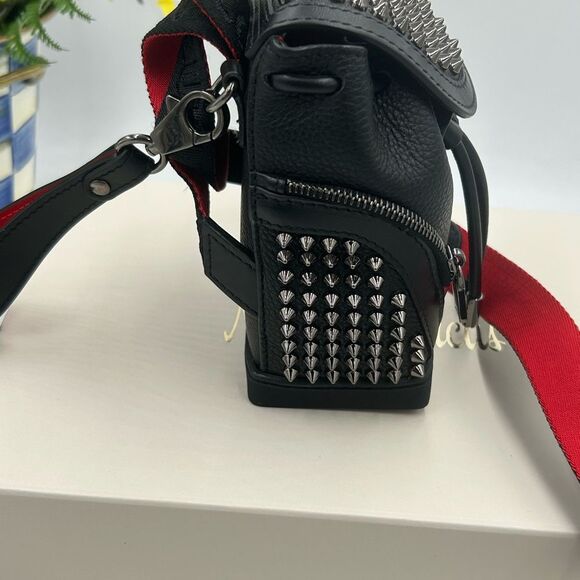 Christian Louboutin explorafunk key ring studded Crossbody bag made in Italy - Picture 4 of 16